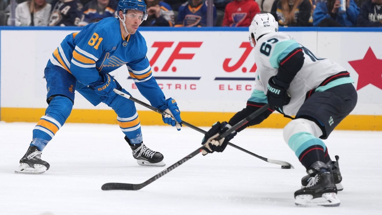 Senators' Four-Goal Spree Sinks Kraken in 7-4 Rout